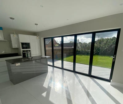 Big kitchen